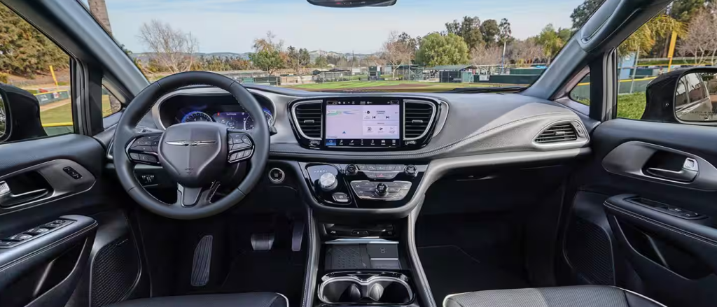 2026 Chrysler Pacifica interior