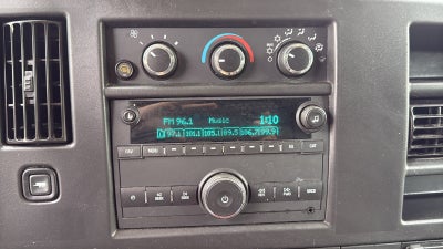 2024 Chevrolet Express Cargo 2500 WT