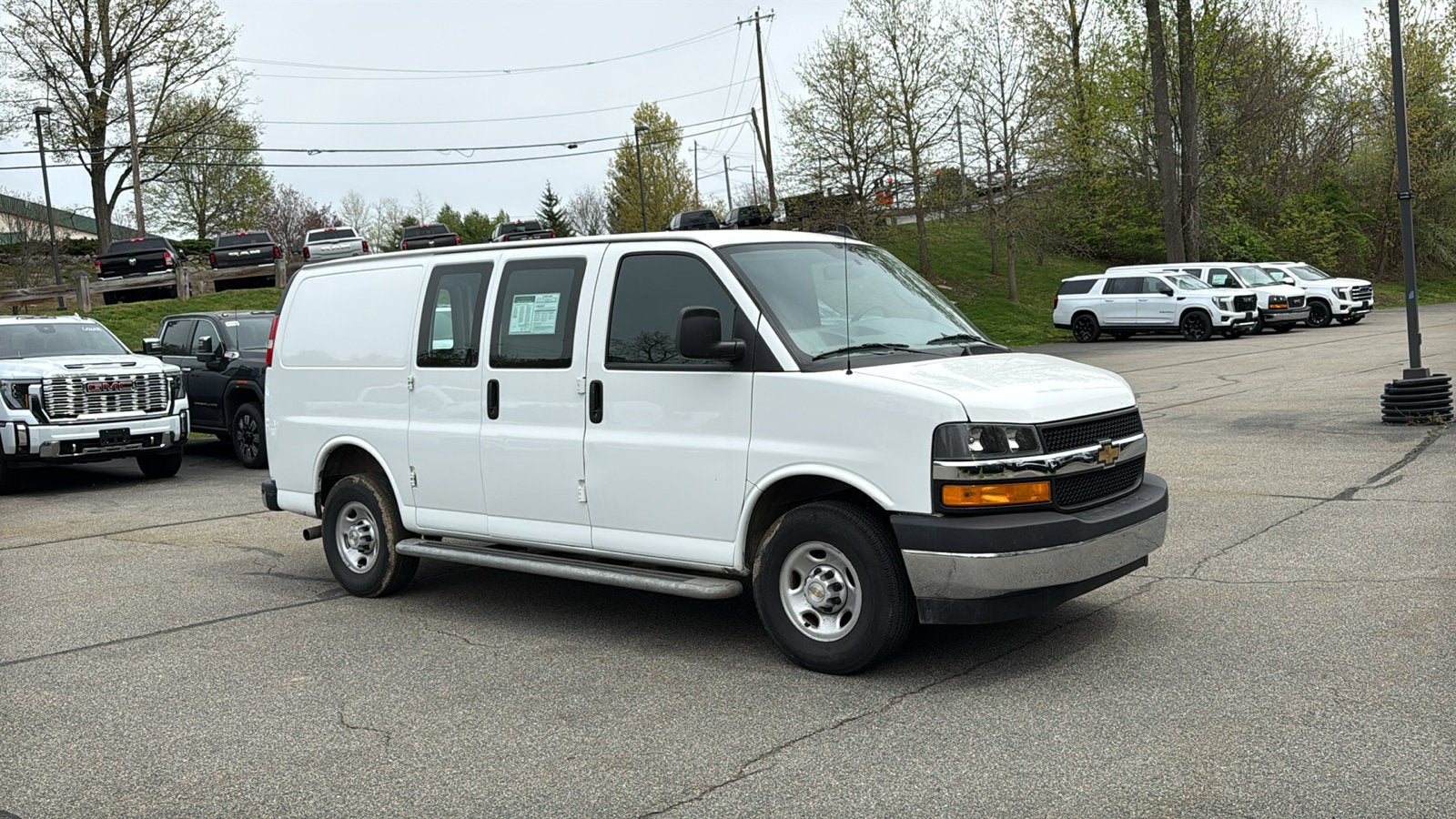 2024 Chevrolet Express Cargo 2500 WT