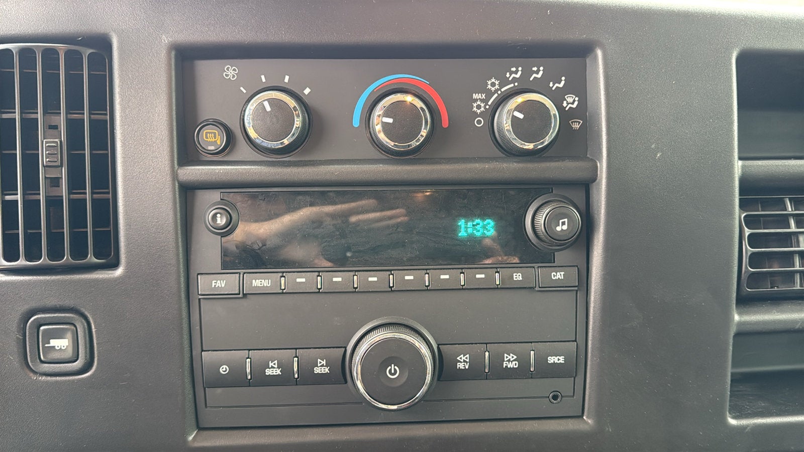 2024 Chevrolet Express Cargo 2500 WT
