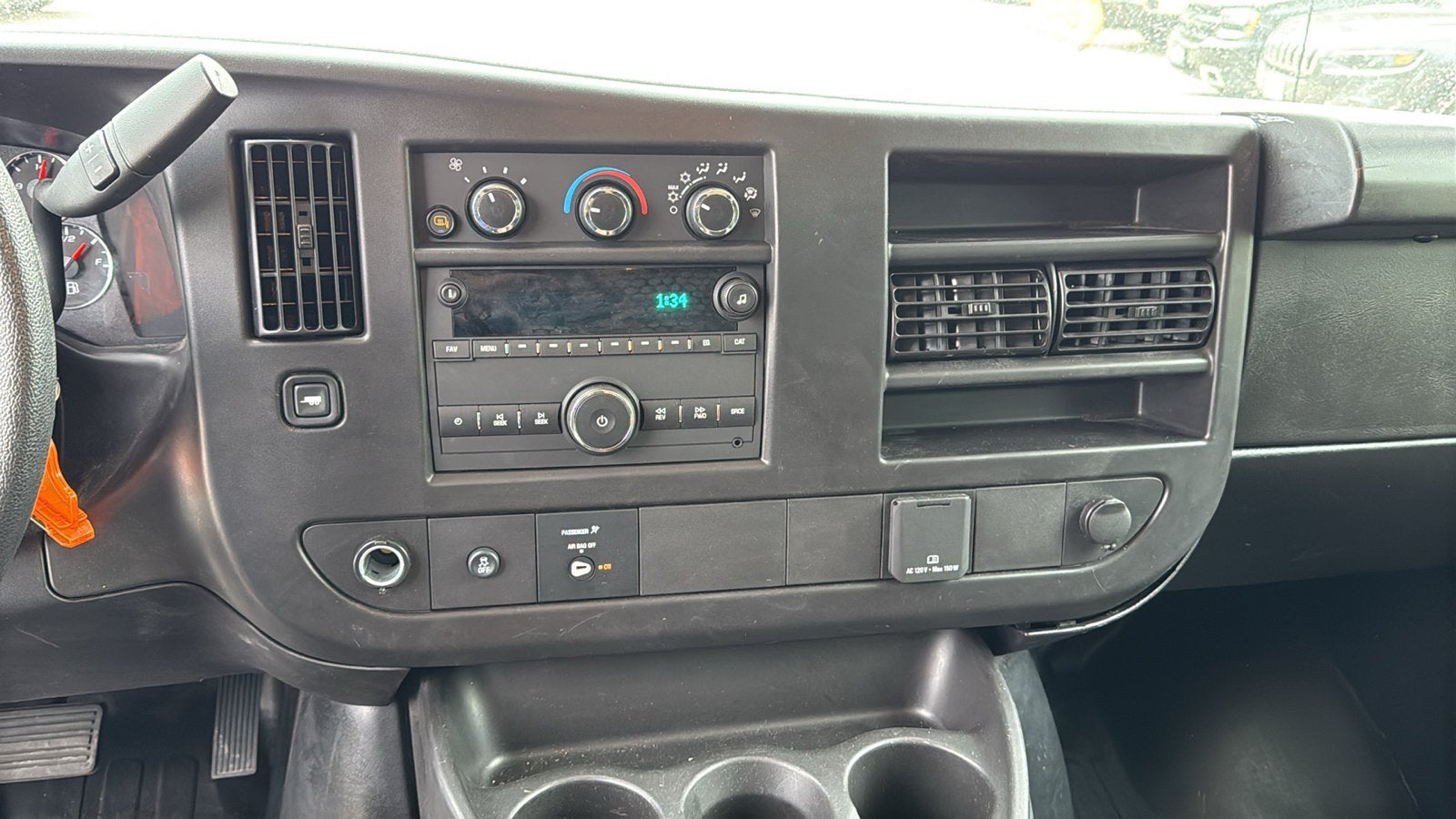 2024 Chevrolet Express Cargo 2500 WT