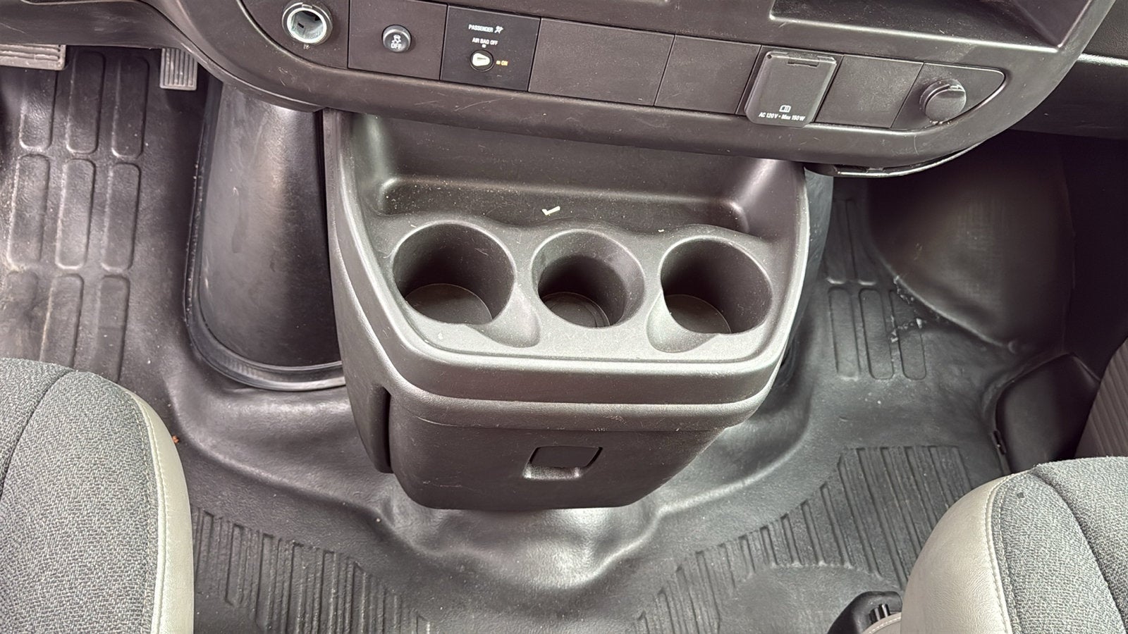 2024 Chevrolet Express Cargo 2500 WT