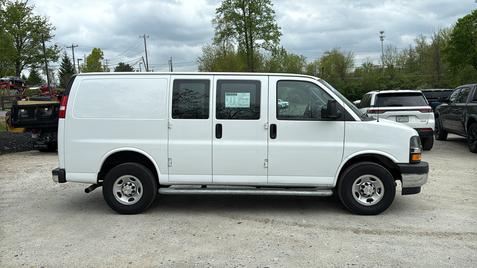 2024 Chevrolet Express Cargo 2500 WT