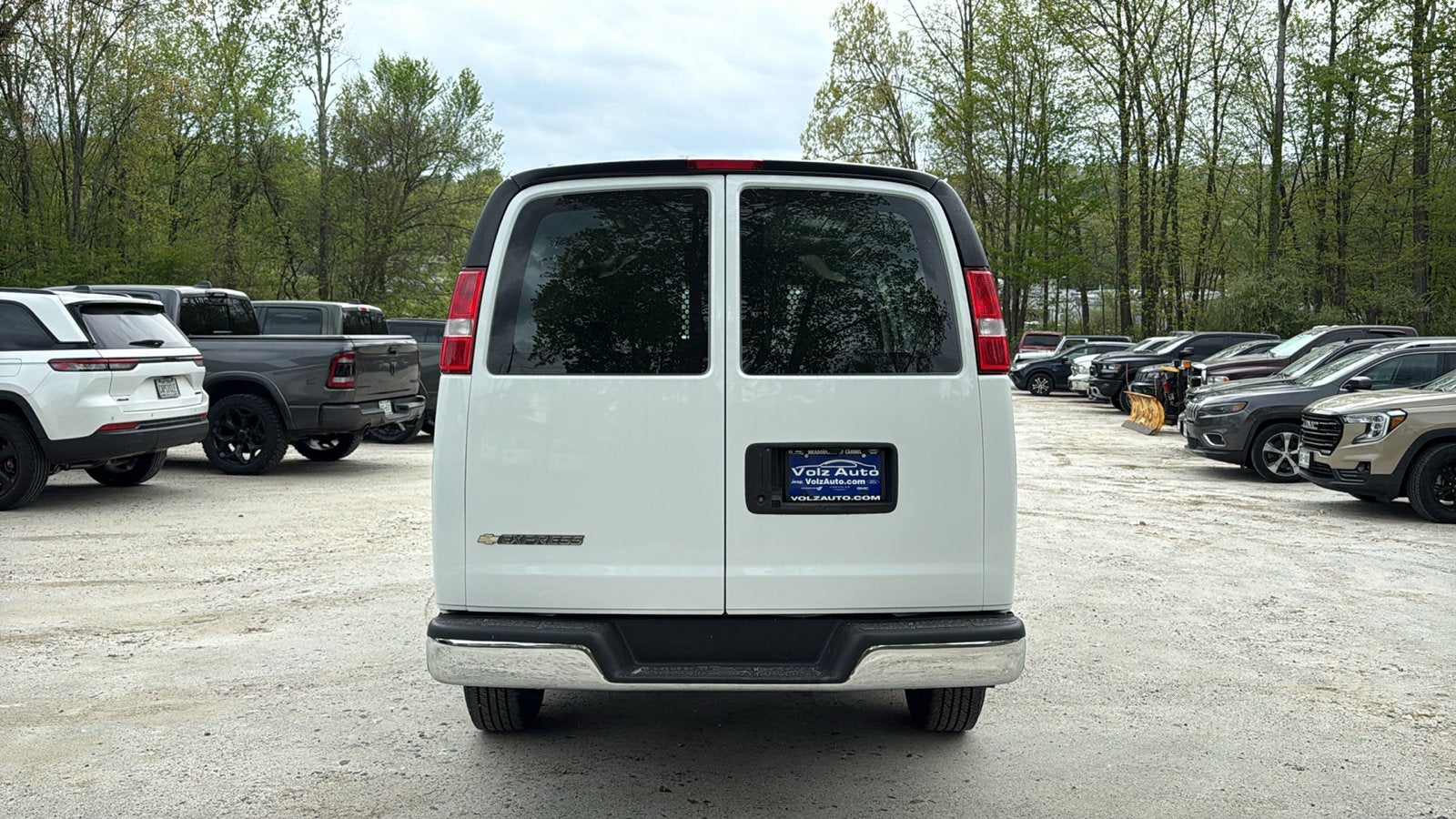 2024 Chevrolet Express Cargo 2500 WT