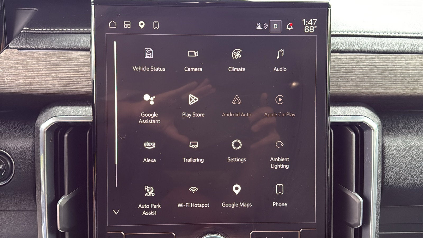 2024 GMC Acadia Denali