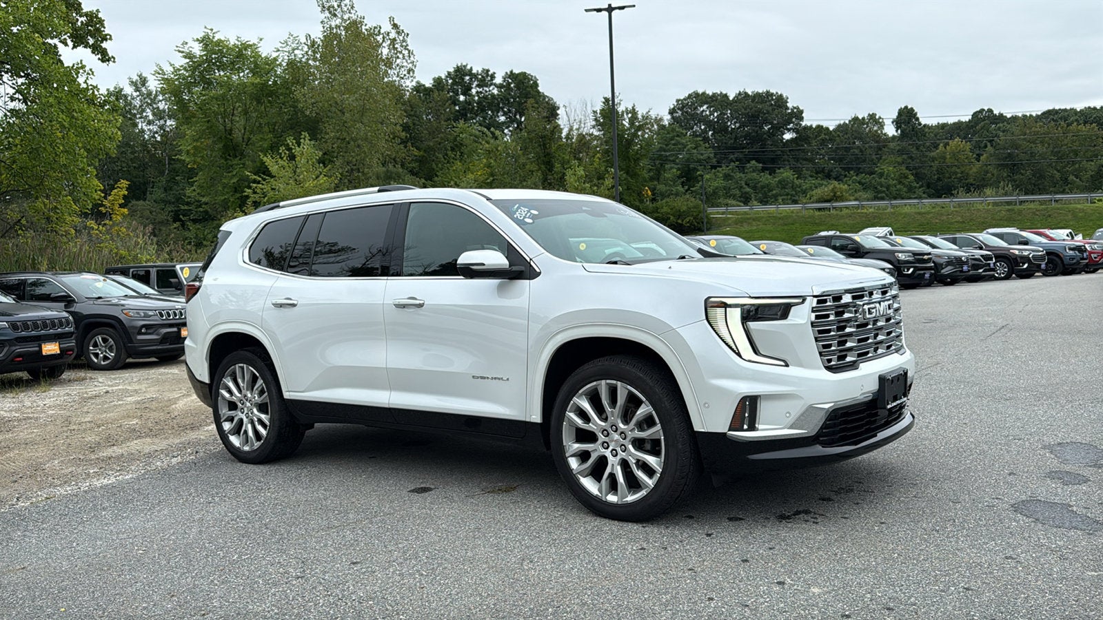 2024 GMC Acadia Denali