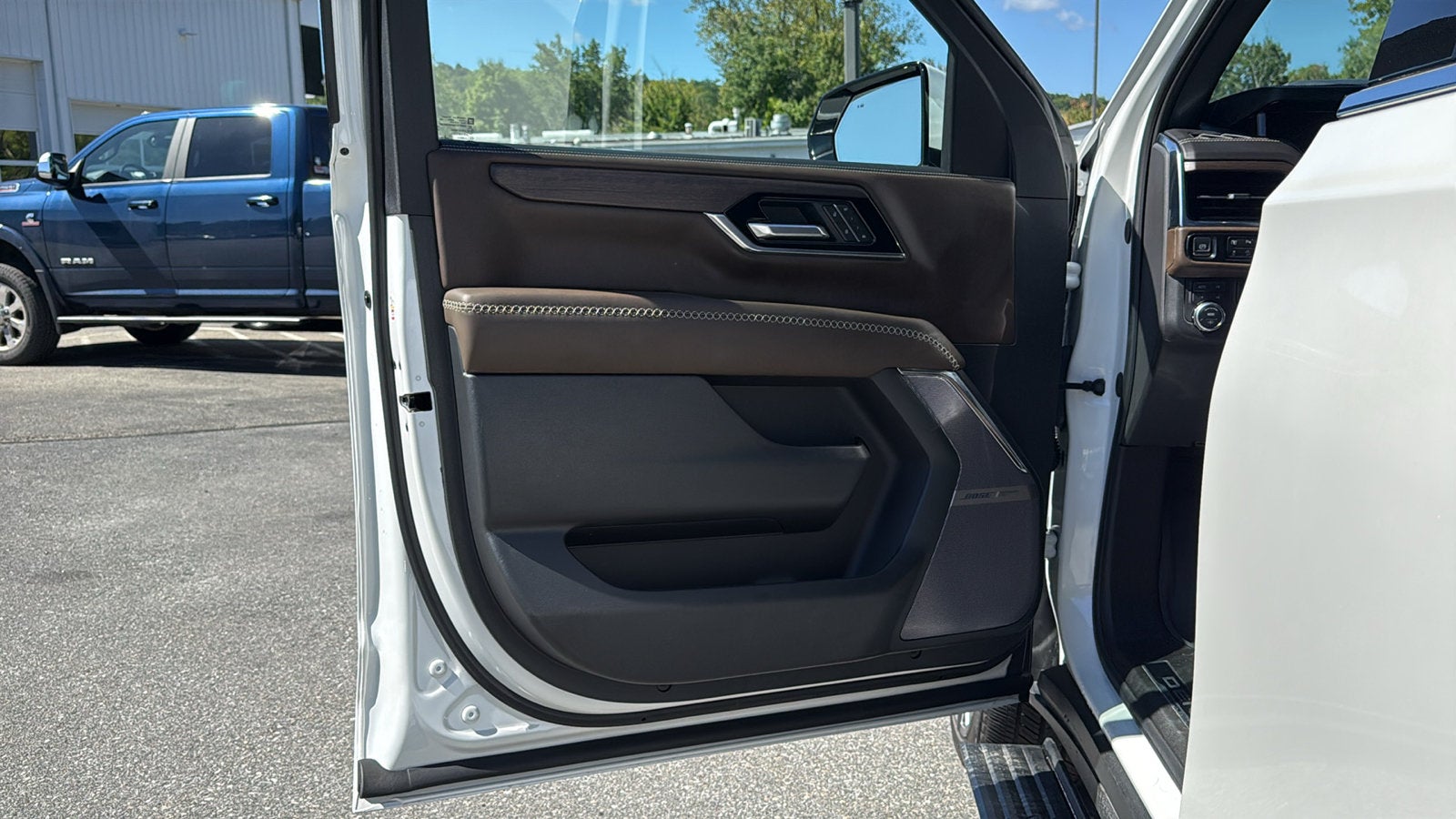 2025 GMC Yukon XL Denali Ultimate