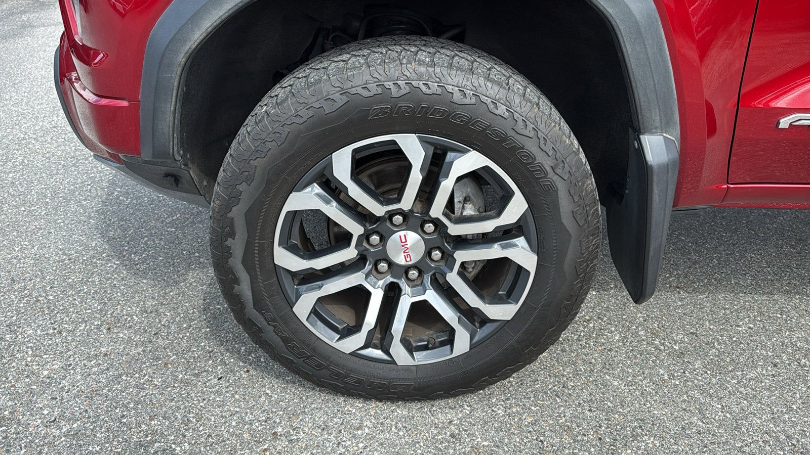 2024 GMC Canyon AT4