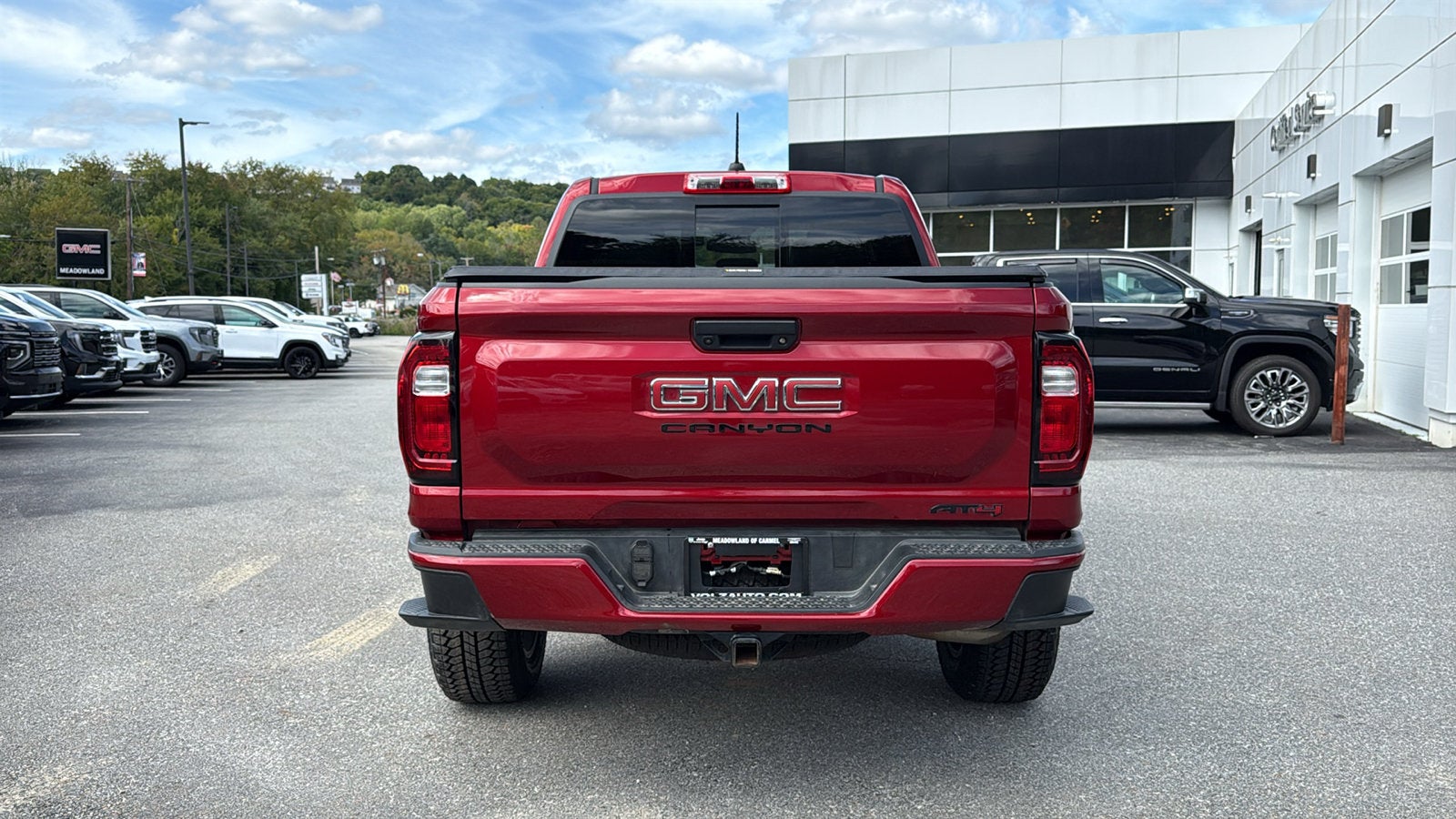2024 GMC Canyon AT4