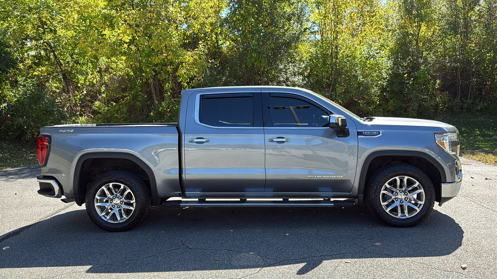2021 GMC Sierra 1500 SLT