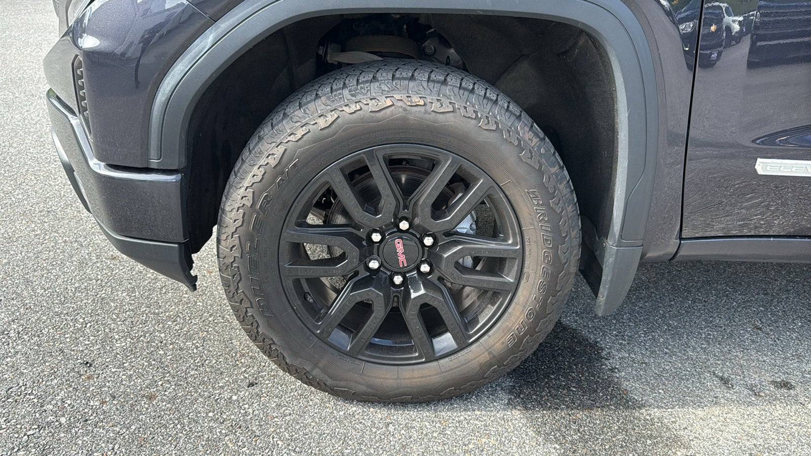 2024 GMC Sierra 1500 Elevation