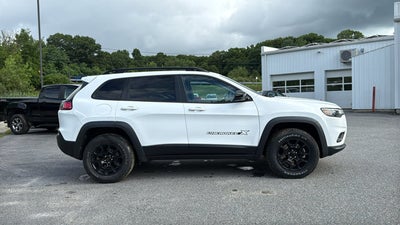 2022 Jeep Cherokee X