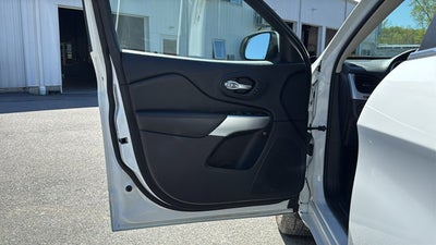 2016 Jeep Cherokee Overland