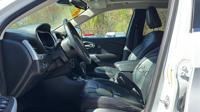2016 Jeep Cherokee Overland