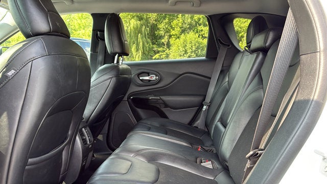 2021 Jeep Cherokee Altitude
