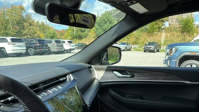 2027 Jeep Grand Cherokee Limited