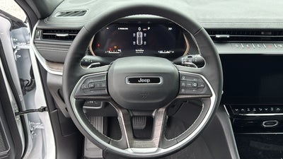 2027 Jeep Grand Cherokee Limited Reserve