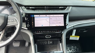 2027 Jeep Grand Cherokee Limited Reserve