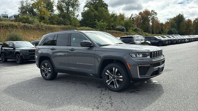 2027 Jeep Grand Cherokee Limited Reserve