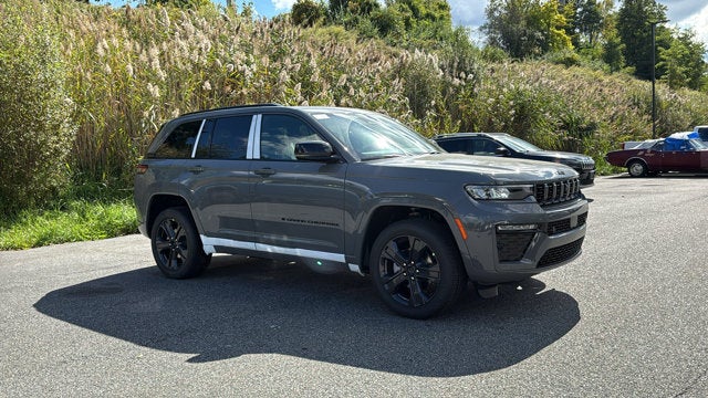 2027 Jeep Grand Cherokee Limited Reserve