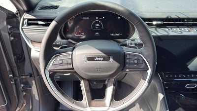 2027 Jeep Grand Cherokee Limited Reserve