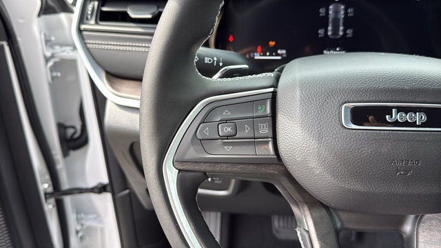 2027 Jeep Grand Cherokee Limited Reserve