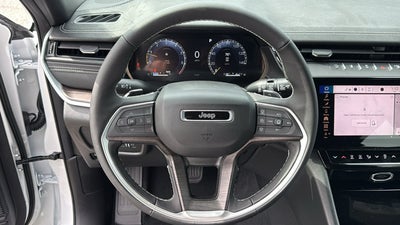2027 Jeep Grand Cherokee Limited