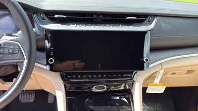 2027 Jeep Grand Cherokee Limited