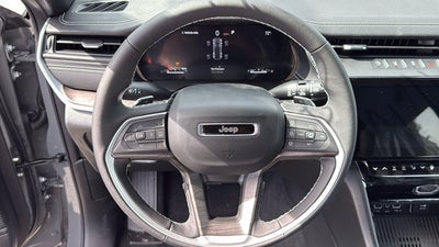 2027 Jeep Grand Cherokee Limited