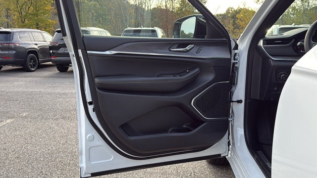 2025 Jeep Grand Cherokee Overland