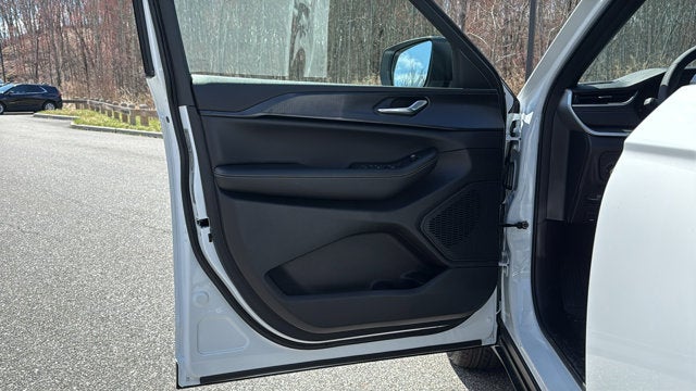 2026 Jeep Grand Cherokee L Laredo X