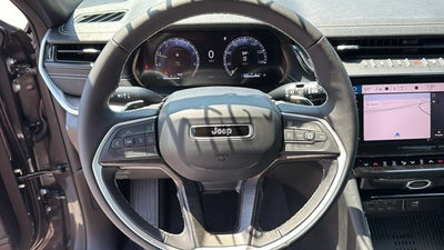 2026 Jeep Grand Cherokee L Laredo Altitude