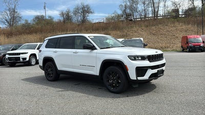 2026 Jeep Grand Cherokee L Laredo Altitude