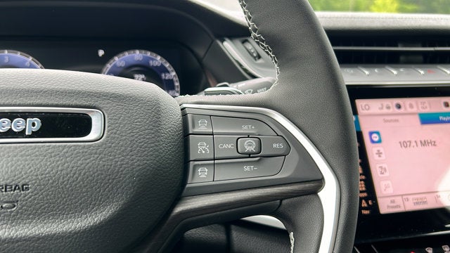 2026 Jeep Grand Cherokee L Laredo Altitude