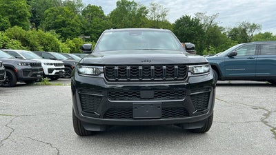 2026 Jeep Grand Cherokee L Laredo Altitude