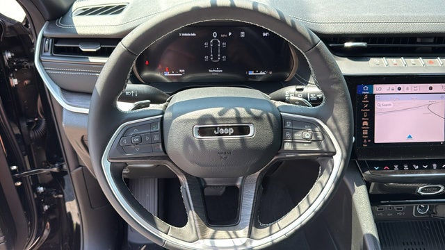 2026 Jeep Grand Cherokee L Laredo Altitude