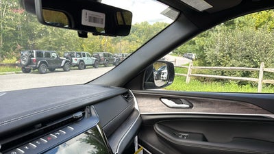 2027 Jeep Grand Cherokee L Limited Reserve