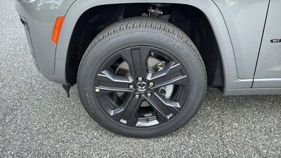 2027 Jeep Grand Cherokee L Limited Reserve