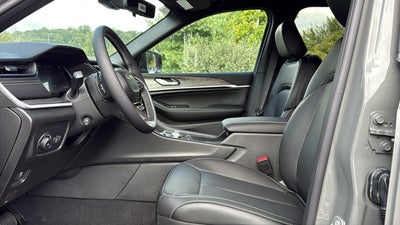 2027 Jeep Grand Cherokee L Limited Reserve