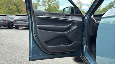 2027 Jeep Grand Cherokee L Limited