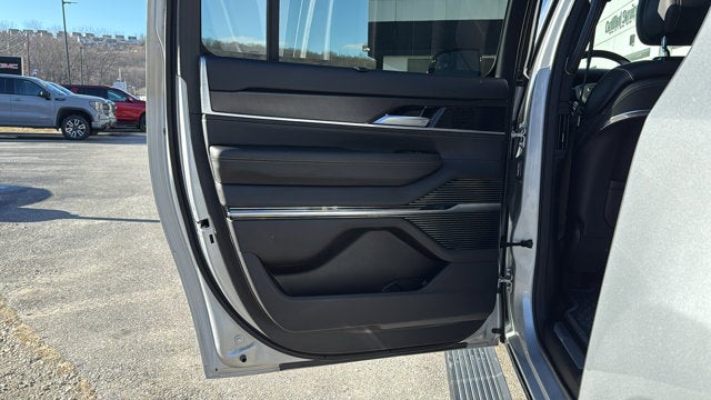 2024 Jeep Grand Wagoneer L Series II