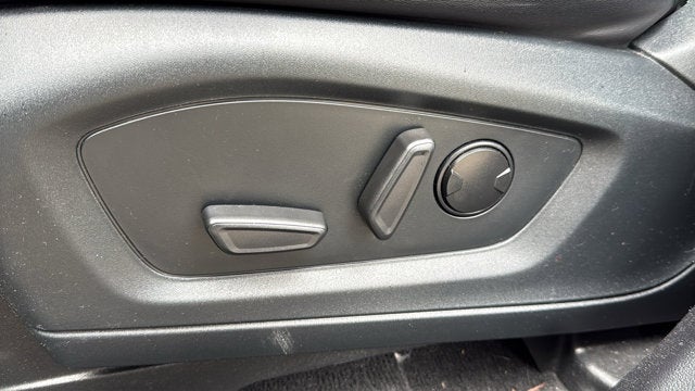 2022 Ford Explorer XLT - Photo 14