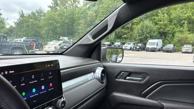 2025 Chevrolet Colorado 4WD LT