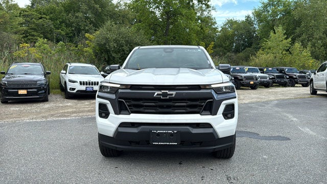 2025 Chevrolet Colorado 4WD LT