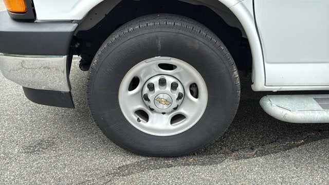 2024 Chevrolet Express Cargo Van BASE