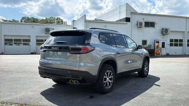 2026 GMC Acadia AWD AT4
