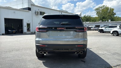 2026 GMC Acadia AWD AT4