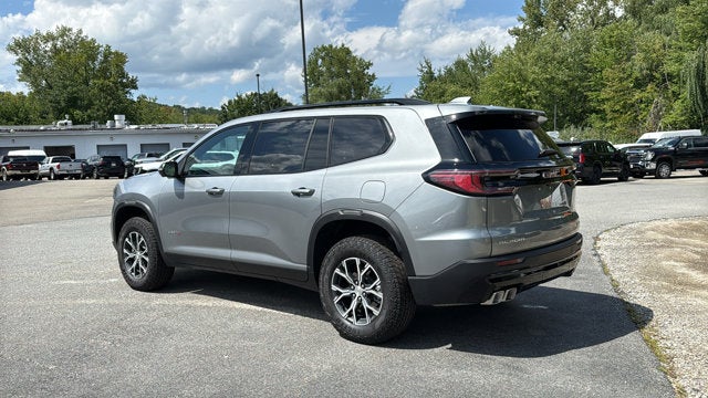 2026 GMC Acadia AWD AT4