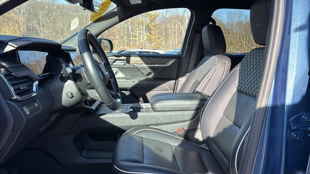 2024 GMC Acadia AWD Denali