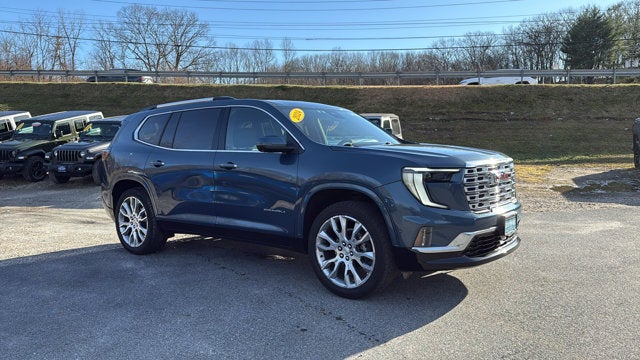 2024 GMC Acadia AWD Denali